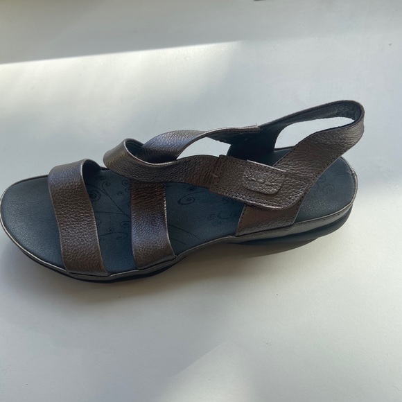 Silver Ronsports Sandals - Picture 2 of 3